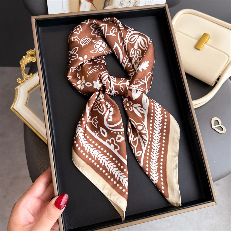 Lenço de seda com estampa de c - Silk Neck Scarf avaliação e preço